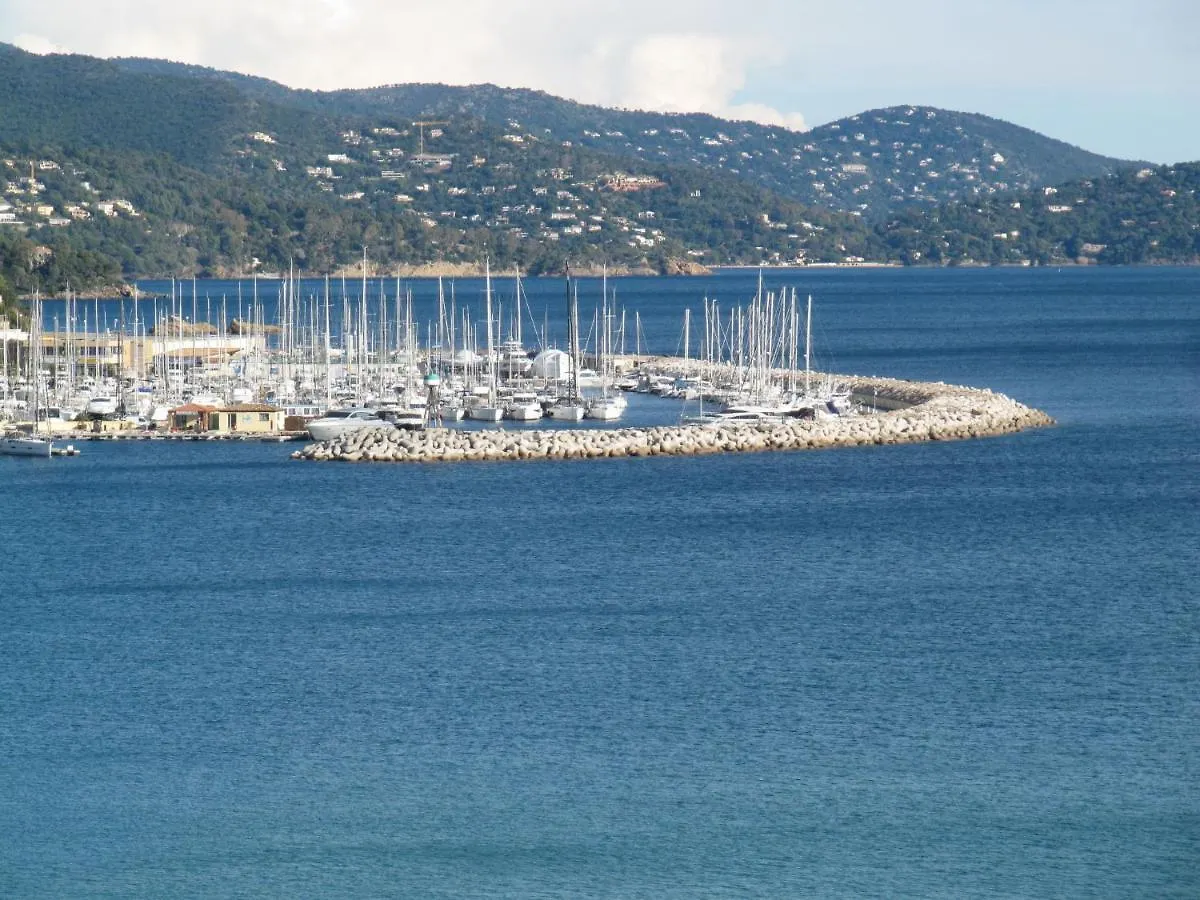 Appartement Studio Les Horizons Le Lavandou France